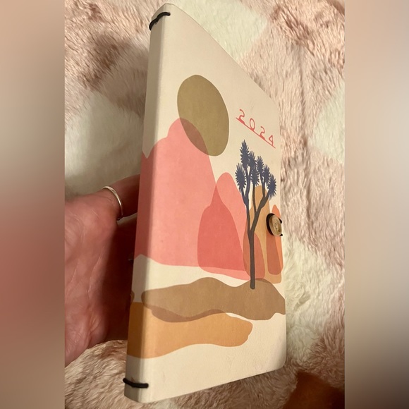 12 month “Be your best self” planner set - Picture 3 of 11